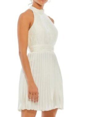 Mac Duggal Eggshell White Pleated Ruched Waist Halter Neck Dress NWT Size 0